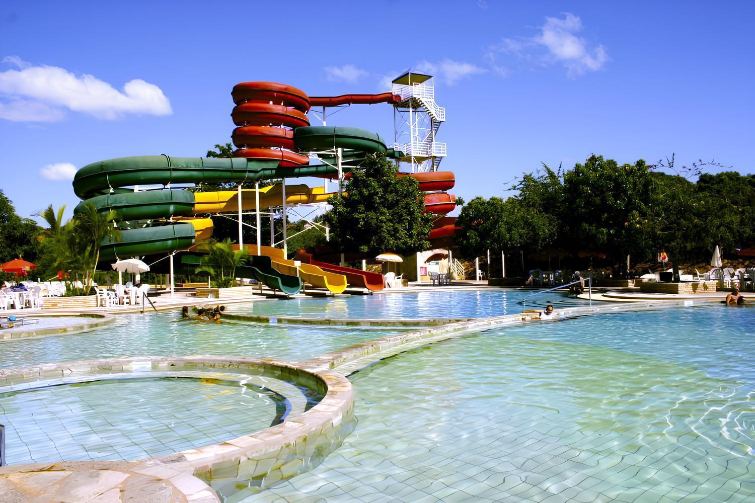 Apartmán Piazza Diroma Com Acesso Ao Acqua Park Caldas Novas Exteriér fotografie