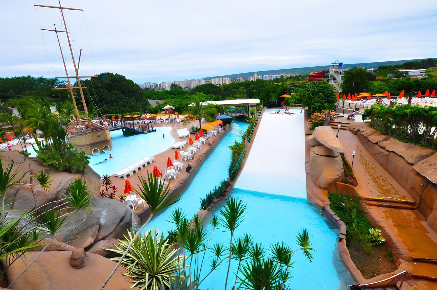 Apartmán Piazza Diroma Com Acesso Ao Acqua Park Caldas Novas Exteriér fotografie